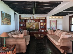 3 bedroom beachfront in Diani