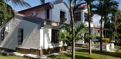 5 bedroom Nyali, own compound with a swimming pool