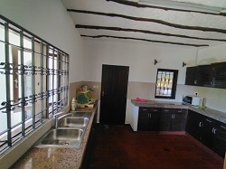 7 bedroom beachfront villa in Mtwapa