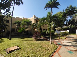 7 bedroom beachfront villa in Mtwapa