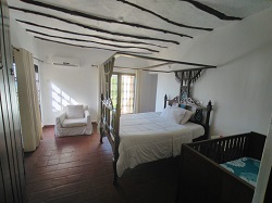 7 bedroom beachfront villa in Mtwapa