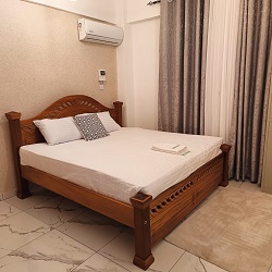 3 bedroom oceanview apartment